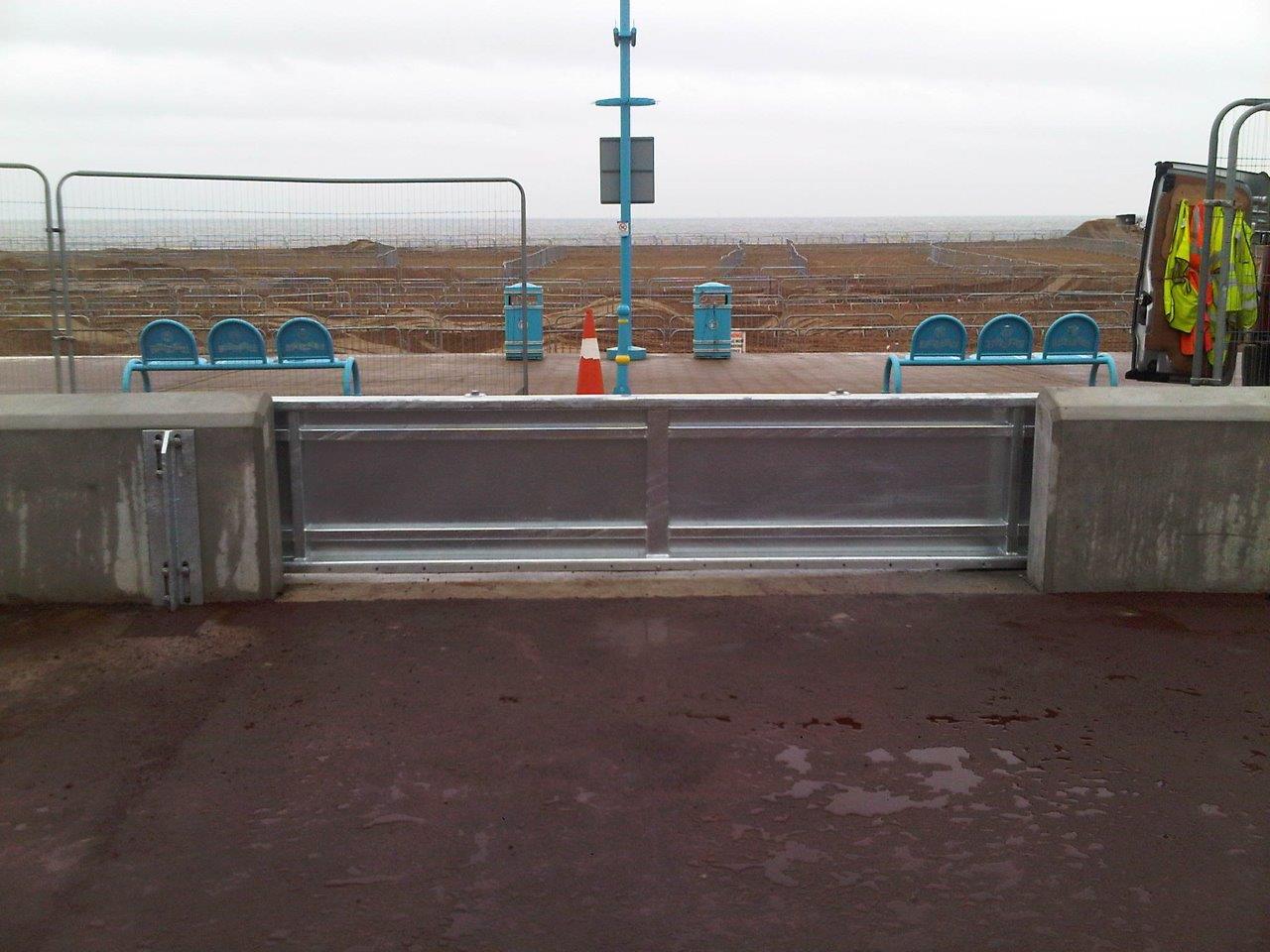 Flood barrier